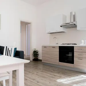 https://maison-dode.sicilyhotelsitaly.net